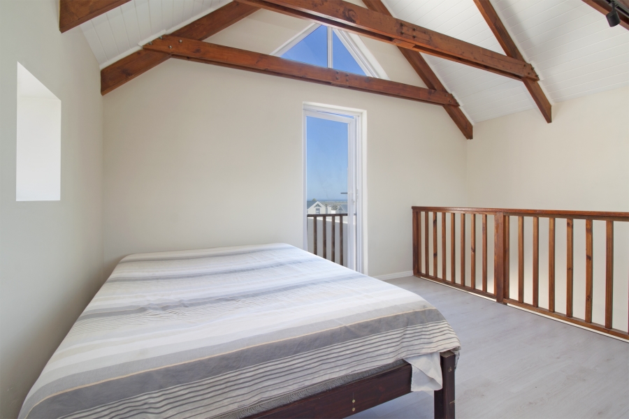 To Let 2 Bedroom Property for Rent in Capri Western Cape